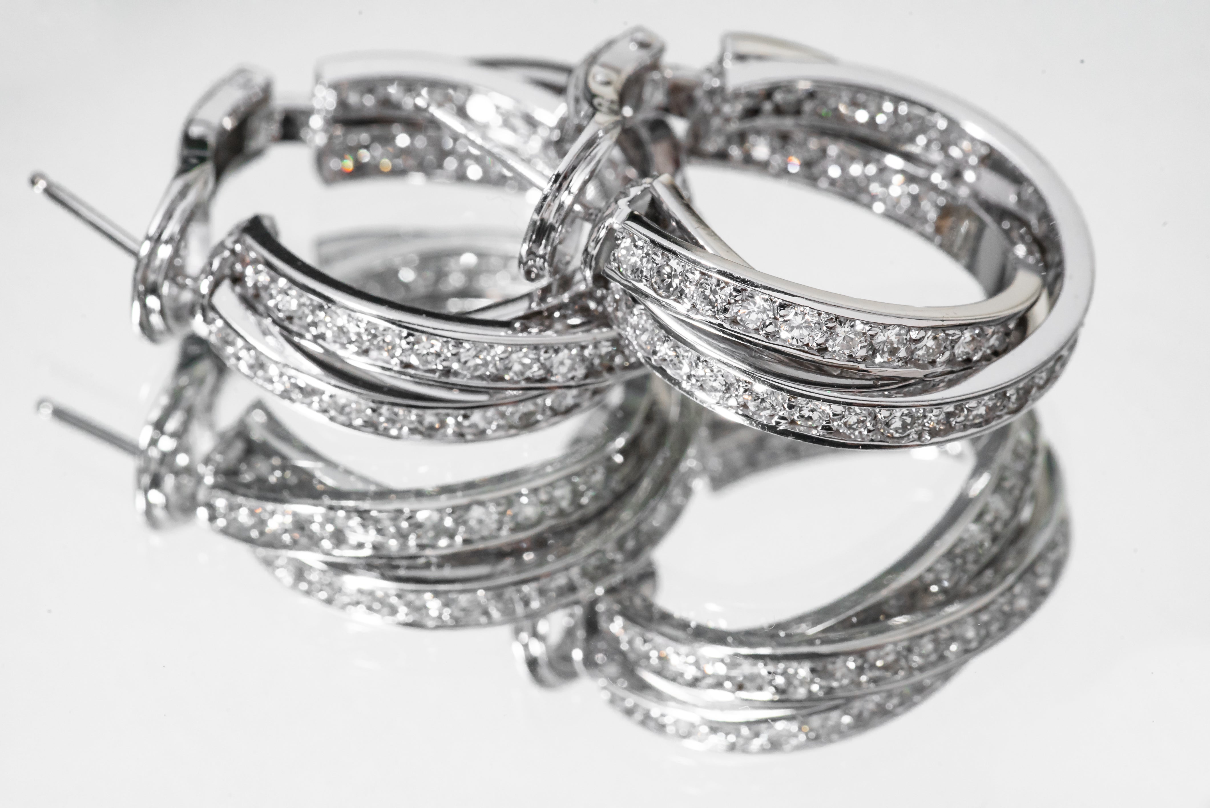 Tessera Creations sparkles naturally