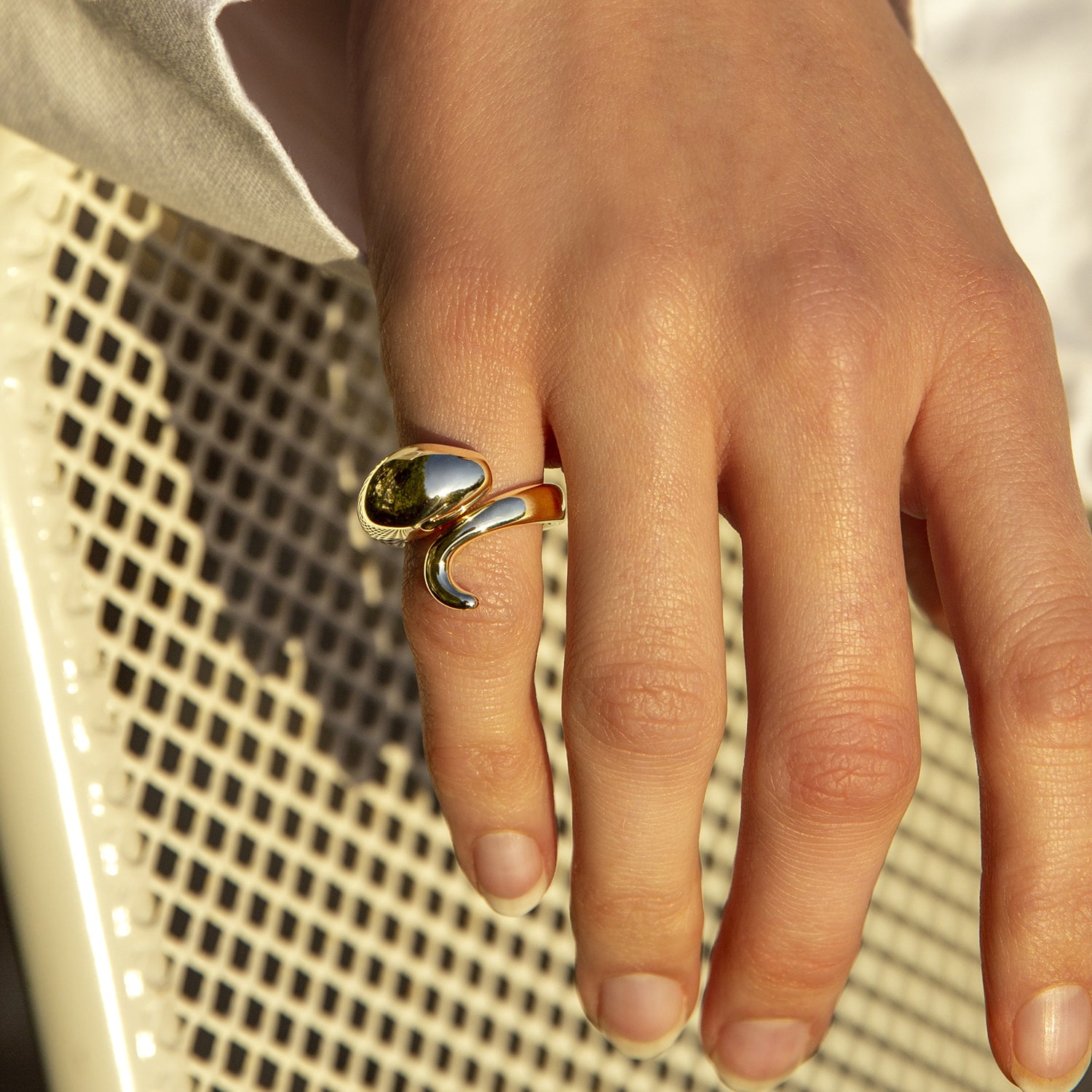 AWAKEN RING