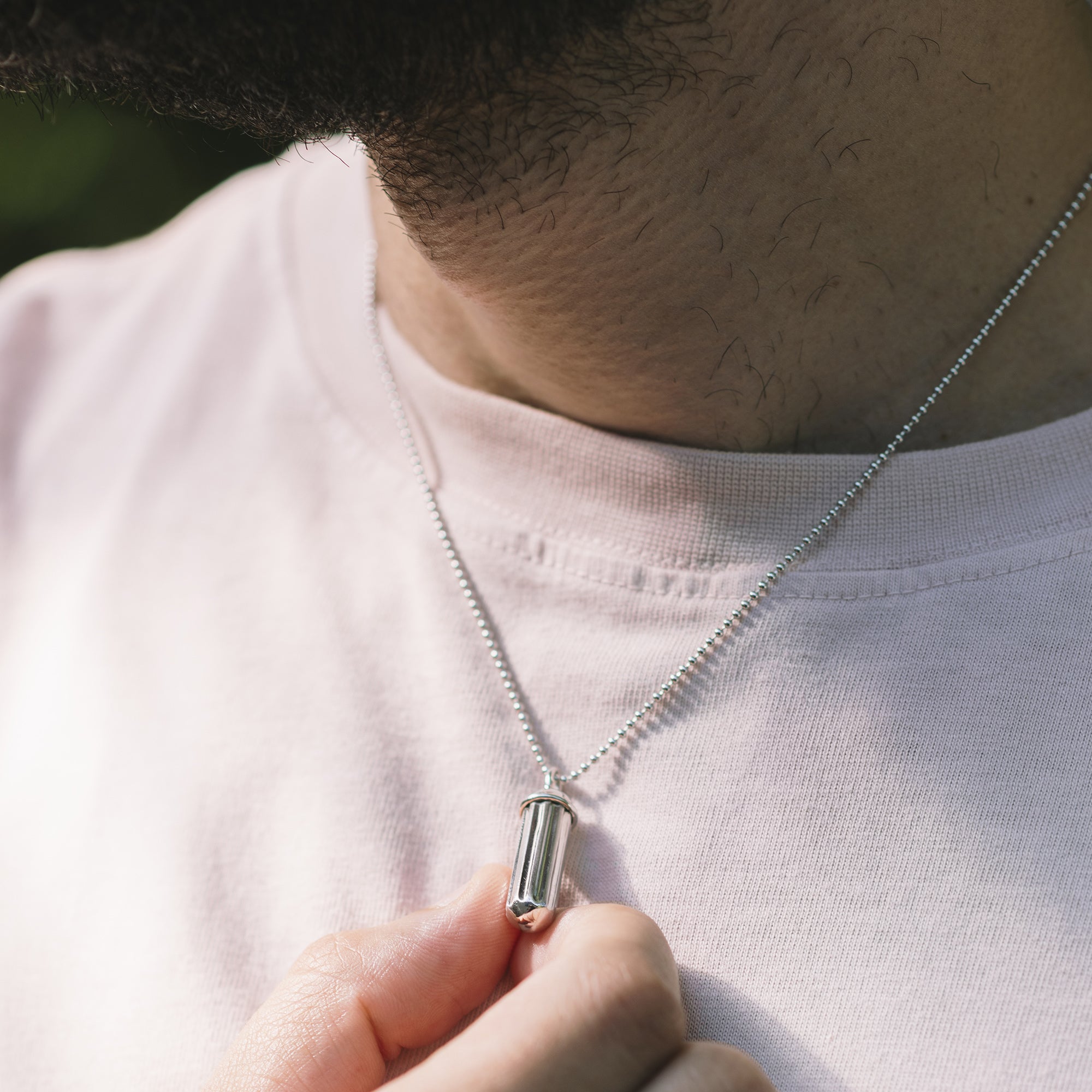 KEEP CLOSE KEEPSAKE PENDANT