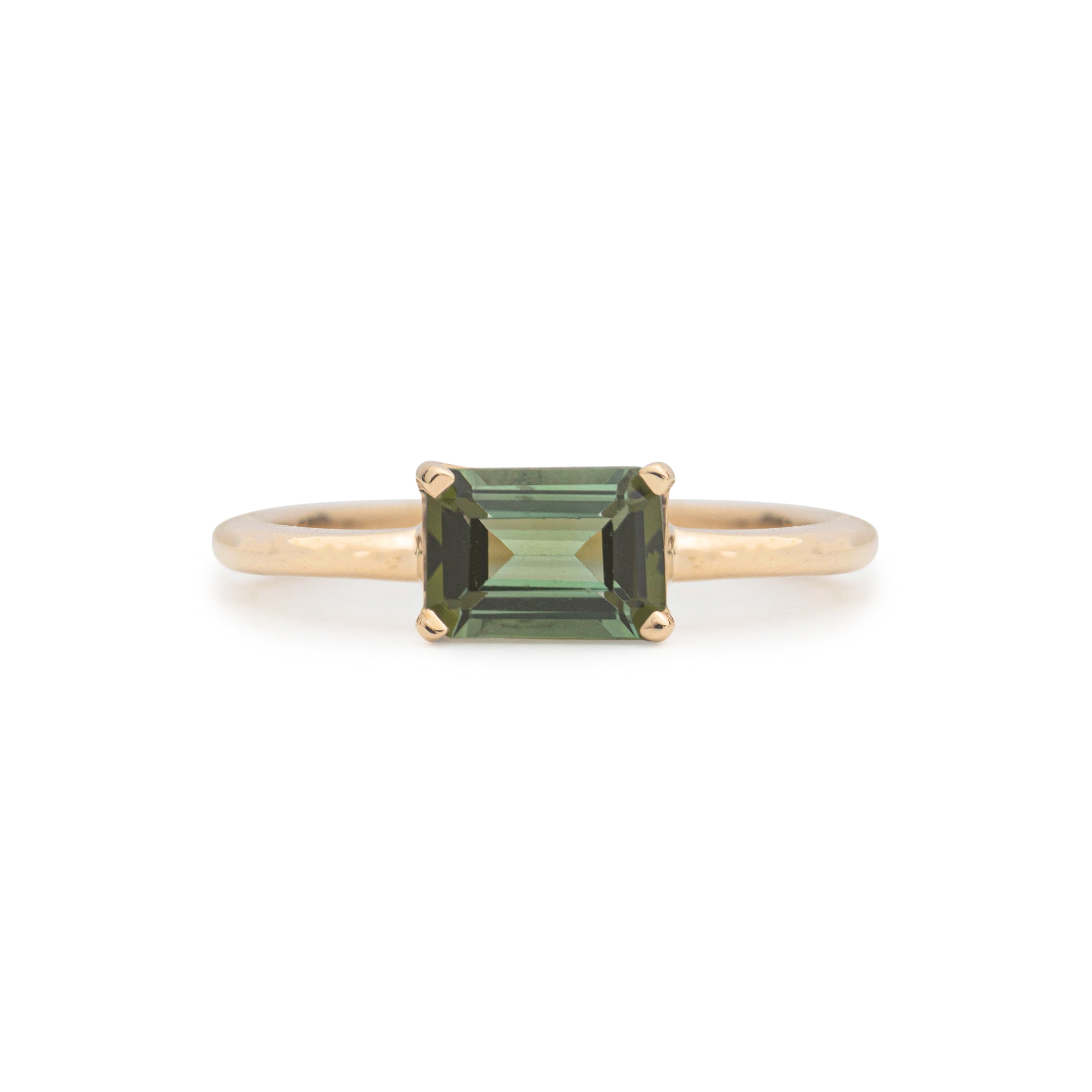 SINGLE TESSERA RING