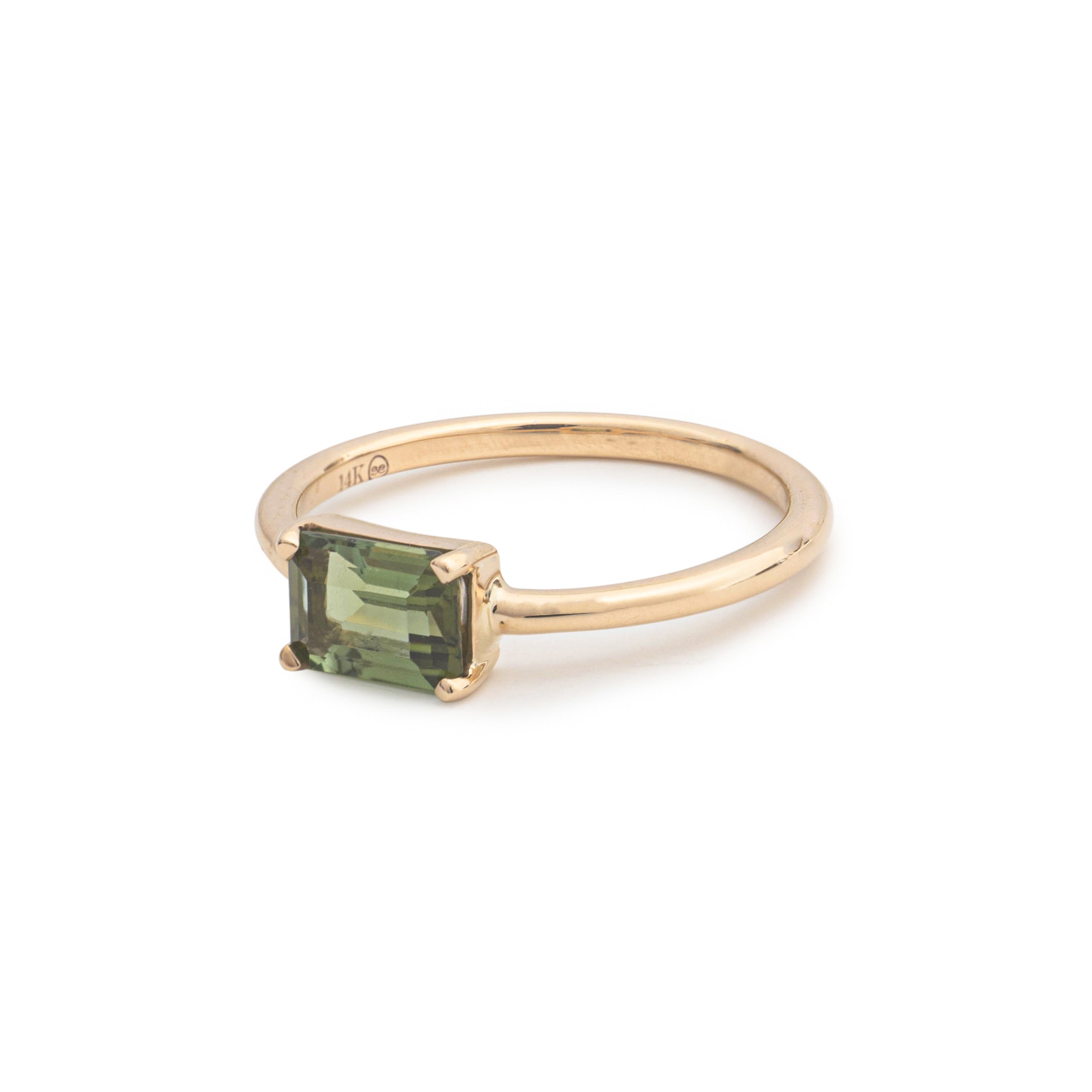 SINGLE TESSERA RING